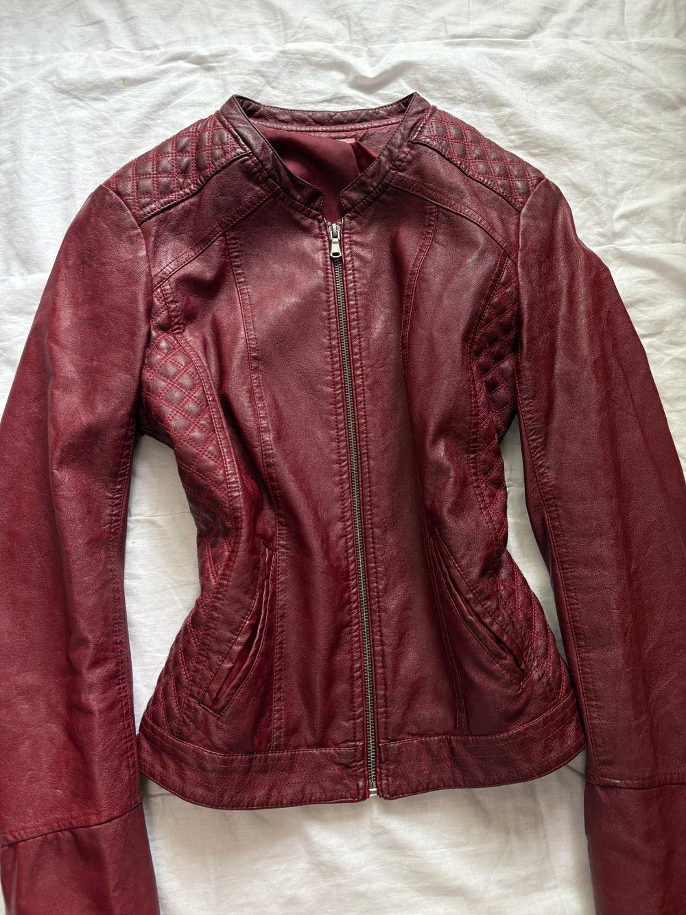 Y2K 2000s Vintage cherry red iconic fitted coquette Y2K authentic leather jacket