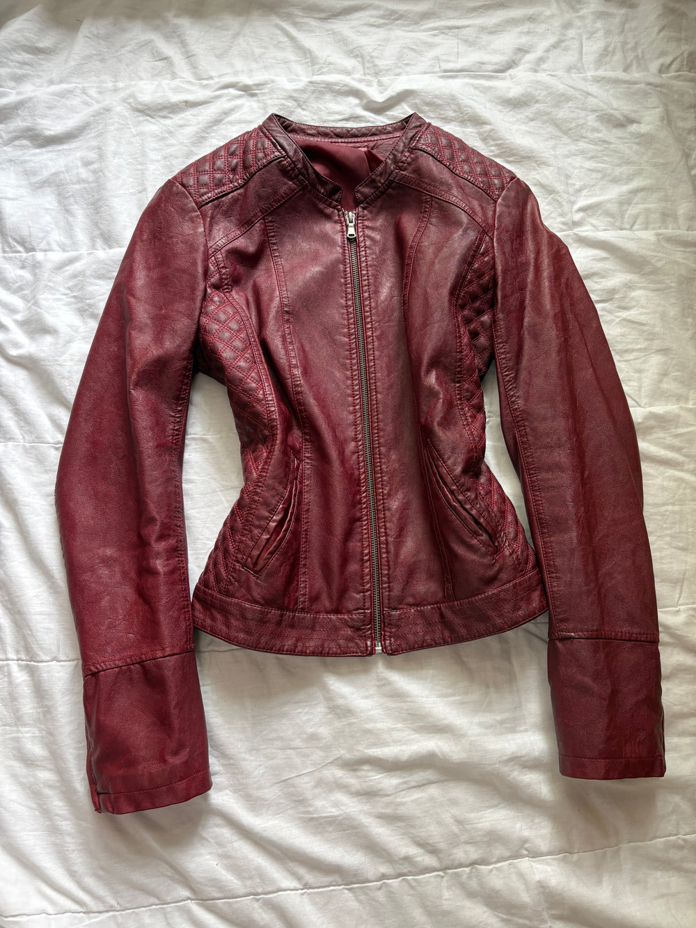 Y2K 2000s Vintage cherry red iconic fitted coquette Y2K authentic leather jacket