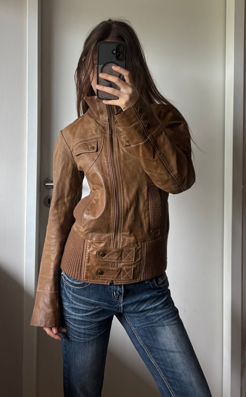 2000s Vintage high collar Archive Avantgarde authentic Stockholm fördig leather jacket