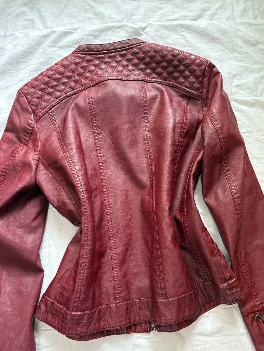 Y2K 2000s Vintage cherry red iconic fitted coquette Y2K authentic leather jacket