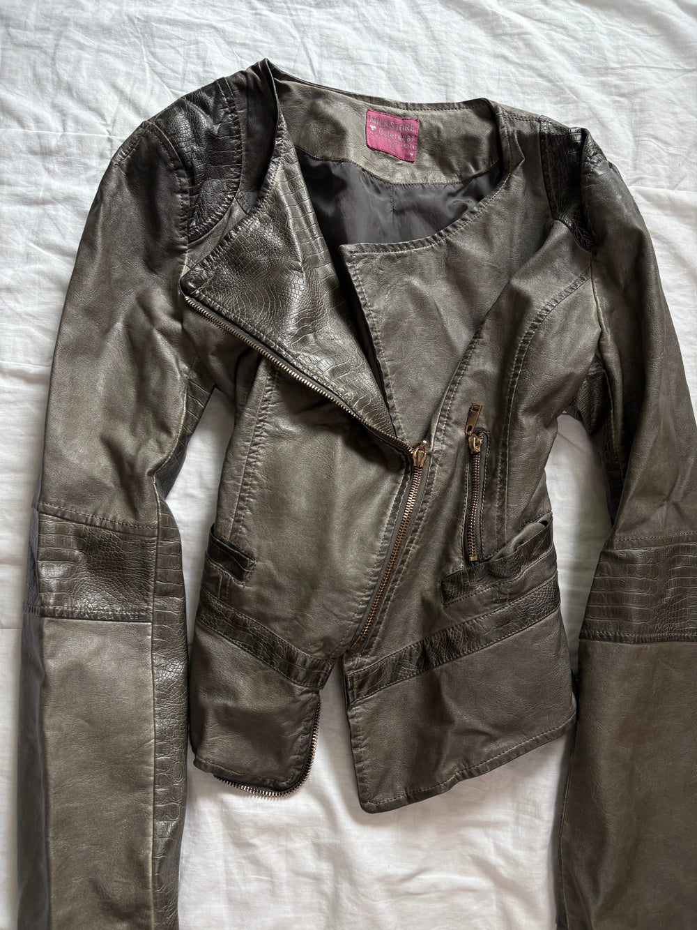 Original 2000s Vintage Grunge Pinterest Y2K archive Japan style Leather jacket