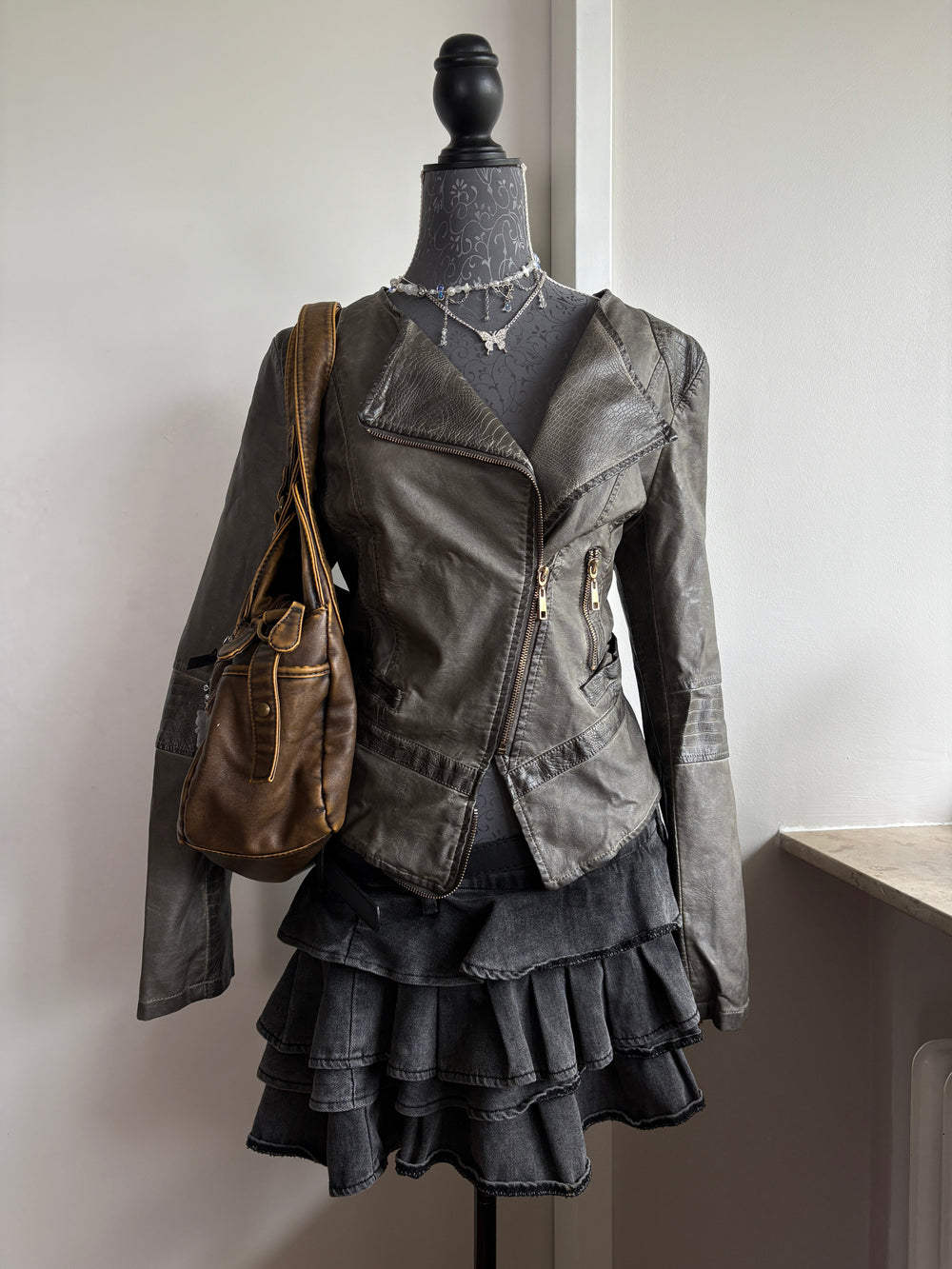 Original 2000s Vintage Grunge Pinterest Y2K archive Japan style Leather jacket