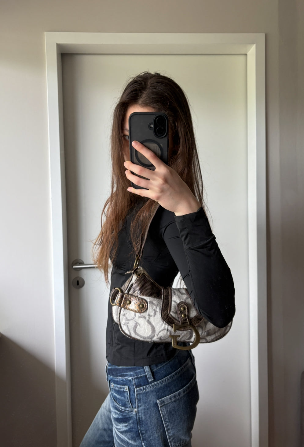 Y2K 2000s Vintage iconic GUESS rare Monogram Pinterest shoulder hobo bag archive